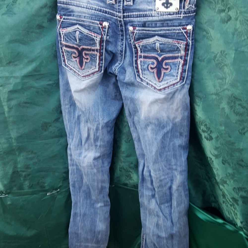 Mens Rock Revival